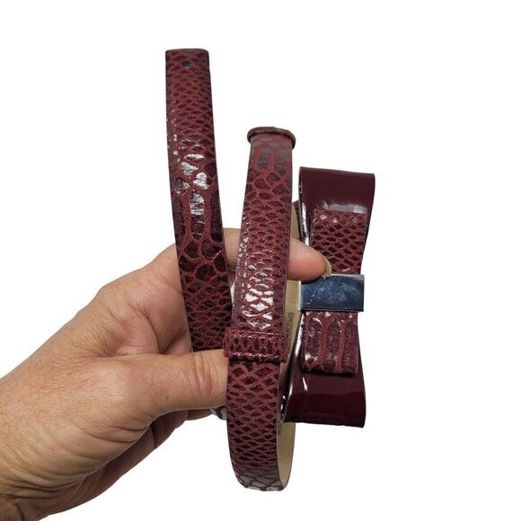WHBM Adjustable Bow Buckle Cincher Belt M/L Oxblood Wine Maroon Croc Embossed - Picture 2 of 12